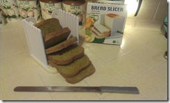 bread slicer pumpkin bread
